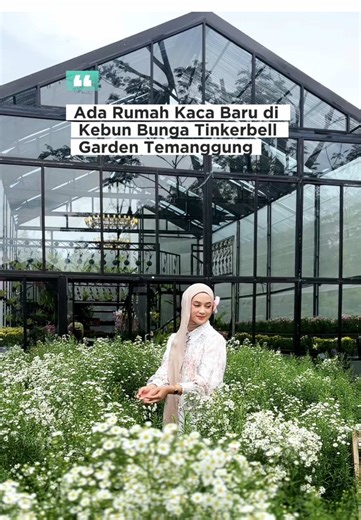 Ada yang baru di taman bunga @_tinkerbellgarden Temanggung, sekarang ada Tinkerbell Green House dengan berbagai macam bunga didalamnya yang bisa kalian beli 🌺🌼 Jadi jangan takut ke Tinkerbell Garden walaupun musim hujan masih bisa foto-foto di Green House karena bunganya selalu ada dan gak musiman 📸✨ Di cafenya juga sekarang ada menu cake yang lucu-lucu banget dan enak-enak semua, wajib cobain kalo kesini 😍 . 🌺🌼 📌 Google Maps: TinkerBell Garden Temanggung Instagram: @_tinkerbellgarden Tik