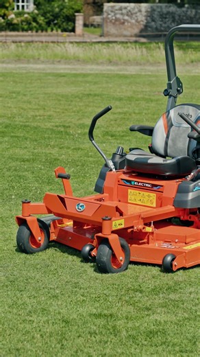 Zero emissions. Maximum efficiency. 🍃 Sustainable mowing without compromise - enjoy up to 4 hours of runtime and seamless battery swapping to keep you moving. Experience the power of the fully electric #Kubota Ze Series today⚡ | Kubota