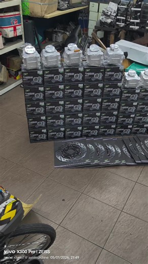 skrg kita geng kotak hitam x lama lagi da puasa jgn jadi geng plastik hitam tau 😃😄😄😄