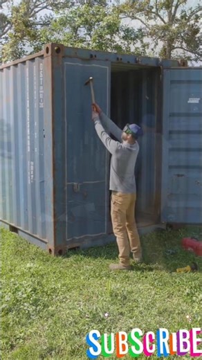 I MADE A SECRET HOME INSIDE A SHIPPING CONTAINER 🚢