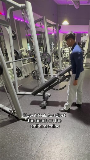 Adjusting the Bench on a Smith Machine Explained