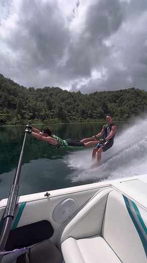 Barefoot Waterskiing Superman Trick