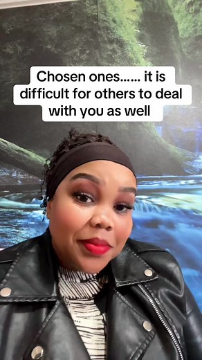 My eye just became skewed and i welcome the guide who came forth and wanted to be acknowledged. Let us help others understand us, especially those who love and care about us. Ase’ 🙏❤️🤩#DrAmelia #SAMA28 #fypシ゚viral