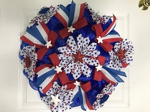 Learn how to make a deco mesh Patriotic Ribbon Flower Wreath