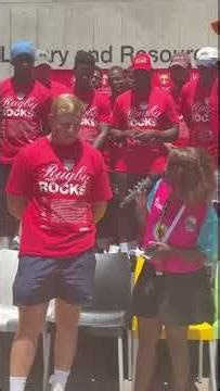 YOU THOUGHT GEMMIE FELL AT THE WELCOME CEREMONY, RIGHT? 👀