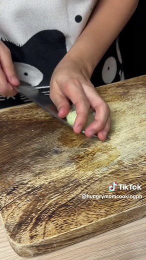 Delicious Crispy Salmon Belly Recipe with Dipping Sauce