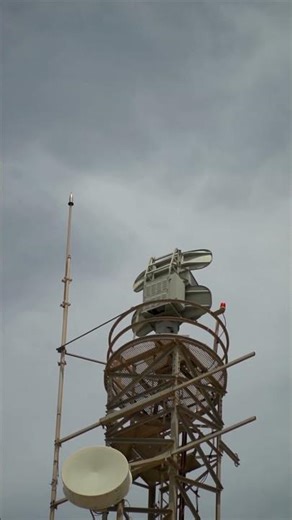 This US Radar Sees Stealth Jets 300 Miles Away #shorts