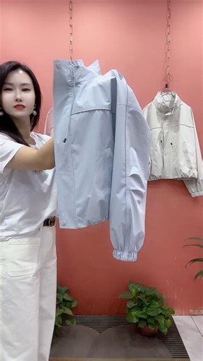 Women’s Winter Fashion | Knitted Color Block Sweater with Tassels | Cozy & Stylish Look