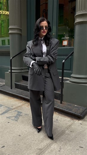 TAYLOR A. JONES | Taylor the Tailor on Instagram: "Women’s Suiting 🤝🏼 Menswear Silhouettes"