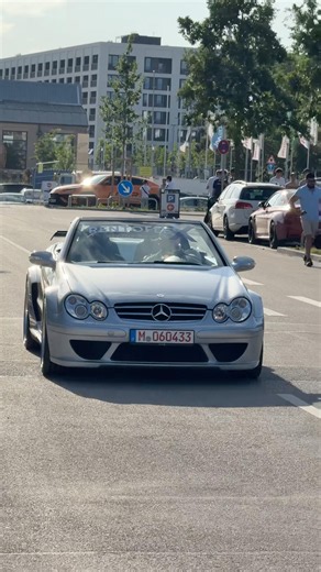 Mercedes - Benz CLK DTM AMG & Mclaren P1 Race Car #mercedes #mclaren #clk #p1