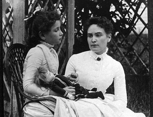 Helen Keller Biography: Courage in the Dark