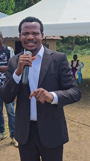 While speaking in Mumias East, Kakamega County, I emphasized the urgent need to expand electricity access to our rural homes. Electricity is not a luxury; it is a basic necessity just like water, shelter, and healthcare. Kakamega County was allocated KSh 2 billion through funding from the French government to support electricity connectivity projects. However, it is deeply concerning that after the expert of Energy took charge of the ministry, progress appears to have stalled. Two years later, m