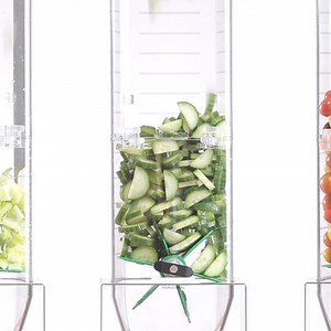 Salad Bars, Killed by COVID, Now Replaced With Custom-Salad-Making Robots  - Core77