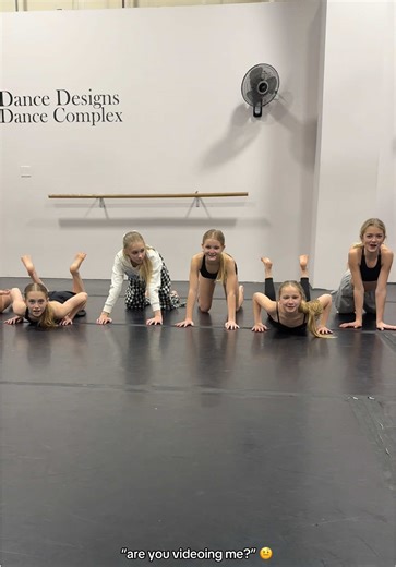 Cleaning weekend was a time. Saved the best clip for last😂😭 #dancersoftiktok #cleaningszn #fypシ