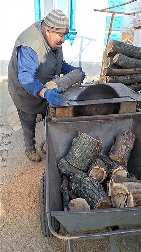 DIY Push Stick for Table Saw | Easy & Safe Woodworking Tool #Woodworking #diy #chainsaw #tools