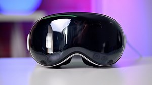 Apple eyes PlayStation VR2 controllers for Vision Pro update