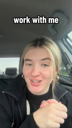 Ms. Smith - 7th Grade Science Teacher on Instagram: "Thursdays are longggggggg days😩 #teachergram #teachersofinstagram #middleschoolteacher #scienceteacher #teachersofinsta #pinkclassroom #classroomdecor #workwithme"