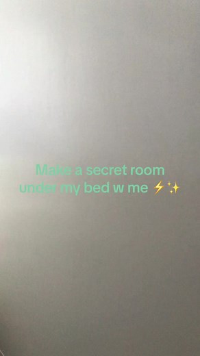 Building secrect room under my bed pt 1 #secretroom | Secret Room