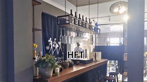 55 Inch Ceiling Wine Glass Rack, Hanging Wine Rack with Glass Holder and Shelf, Industrial Hanging Wine Bottle Holder, Black Metal Ceiling Shelf for Bar Cafe Kitchen