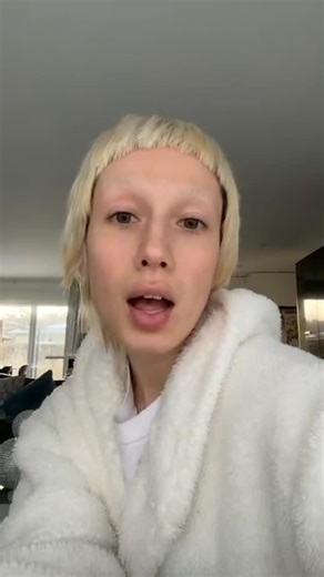 3.8K reactions · 49 shares | My personal style journey殺 #fashion #blogger #personalstyle #stylejourney #confidence | Sara Camposarcone | Facebook