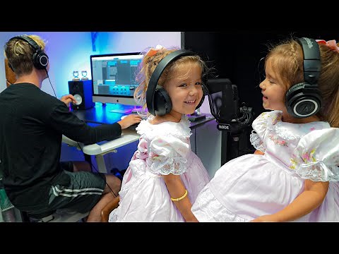 SURPRISING DADDY FOR FATHERS DAY WITH THE CUTEST SONG *EMOTIONAL*