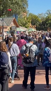 Look how crowded the first day of the Festival of the Arts is 👀 #epcot #epcotfestivalofthearts #fypreelsシ゚viralシ | Chip and Company