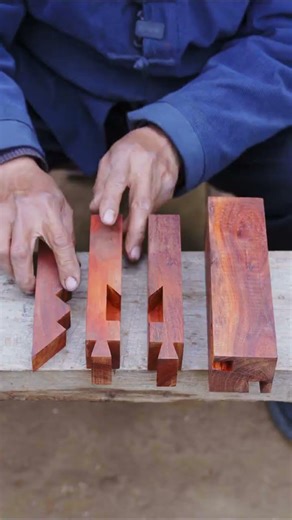Chinese Master Carpenter Cuts Dovetail Joints For Table Legs No Nails,Incredible！ (1)