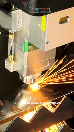 INSANE Metal Cutting: Watch This Fiber Laser!