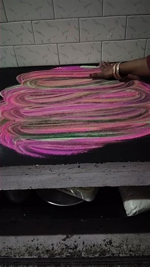 reverse color kolam | beautiful contrast rangoli design | easy kolam for home