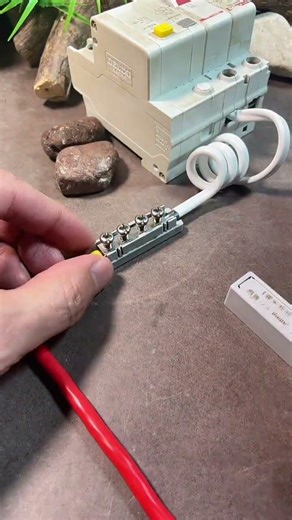 Fast Copper And Aluminum Wire Connection Technique #ideas #wire #shorts #connector