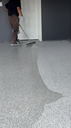 🔥Want to give your garage floor the ✨ultimate upgrade? ✨The magic lies in our polyaspartic top coat🤩—the perfect finishing touch that brings out the best in your concrete coating💪🏻With Garage Force of Indianapolis, you’re not just getting a shiny new floor😎; you’re getting a floor that’s built to last. 💪 Our polyaspartic top coat is known for its unbeatable durability, UV stability☀️, and that flawless finish that turns heads.💥Don’t settle for less when you can finish strong with the best
