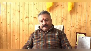 प्रदेश में प्राइमरी-मिडिल स्कूल के बाद अब सेकेंडरी स्कूल और कॉलेज होंगे डी-नोटिफाई, शिक्षा मंत्री बोले कम संख्या और एनरोलमेंट को बनाया गया आधार | Divya Live | Facebook