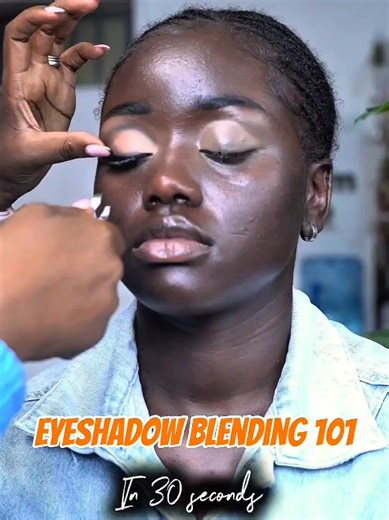 Easy Eyeshadow Blending Technique for Beginners