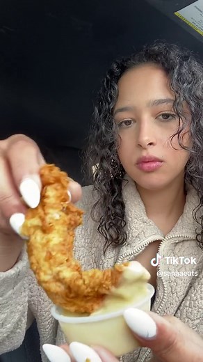 Raising Canes ASMR Mukbang: Crunchy Eating Sounds