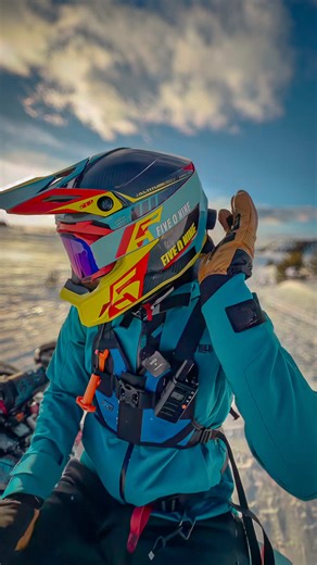 “I highly recommend these headphones for sledders. They’re loud, comfortable, and simple to use. The twist controller is absolutely genius. Couldn’t be any easier” @MillerTime#999