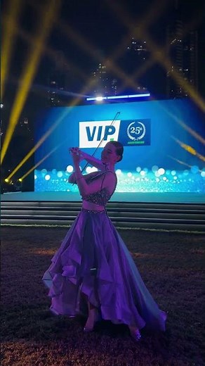 Dance Monkey – Violin Show in Dubai | NASTASIYA Live Performance 🎻✨