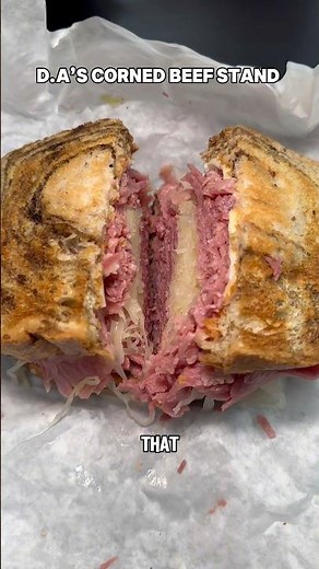 🔥The Best Corned Beef Sandwiches Near Chicago | D.A’S Corned Beef Stand #foodie