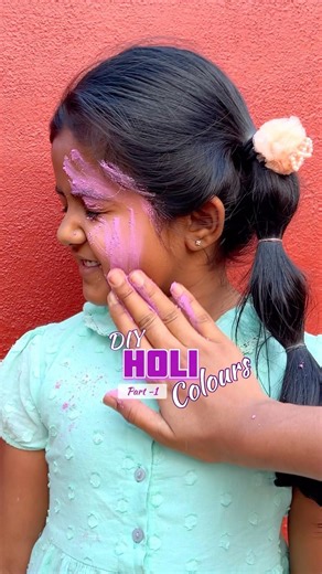 DIY Natural Holi Color 💜🌿 #Shorts #NaturalHoli #DIYHoli #HoliShorts #diy #holicolours #telugu