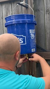 150K views · 6.8K reactions | How to build your own Drip Irrigation System. You can get the system in the link in our bio. #gardening #growyourownfood #diy #garden #gardenproject #diyproject #water #drip | Salty Acres | Facebook