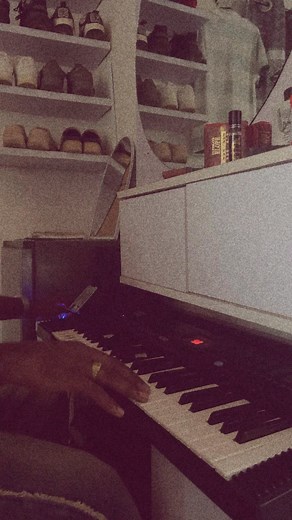 Solo Funny BeE | Timothy Nnamdi