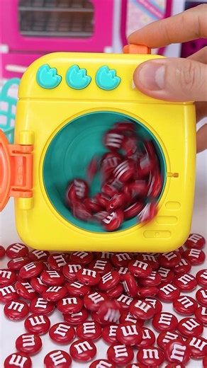 Satisfying Washing Machine and M&M Candy BEADS Set Toys | ASMR Unboxing with Bonnie