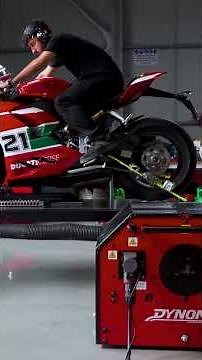 Dynomag Bike - Testing the Ducati Panigale V2 Troy Bayliss Limited Edition