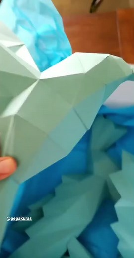 Cómo hacer una máscara de colibrí: Colibríes para la pared