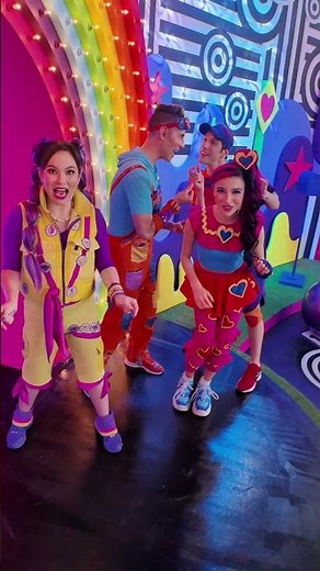 Promo The Wheels on the Bus #lerolero #shorts