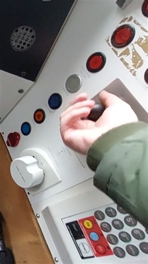 Honking a Class 465 Networker - Giving myself a two tone!!!!