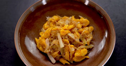 Savanyú káposztás, körtés nudli