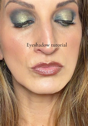 Eyeshadow tutorial with @Sigma Cosmetics 💄 -ivy palette @Morphe Cosmetics brushes- JH40,JH 39,Madison beer, JH 30,@BK Beauty Brushes -206 #eyeshadowtutorial #eyeshadow #haloeyemakeup #makeup #eyeshadowlook