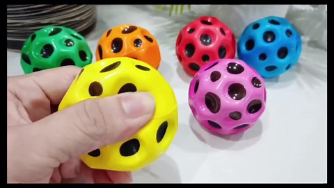 Super Bouncy Balls, Rubber Bouncing Ball Toy, Perfect for Children and Adults to Play Indoors and Outdoors as a Sensory Ball and Stress Relieving Toy // 1 Set of 6 Super Ball