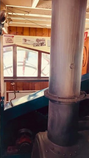All rivers run - cool paddle steamer at Echuca Australia