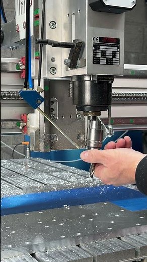 Model 8 EXECUTIVE Tool out and tool in HSK40 QTC